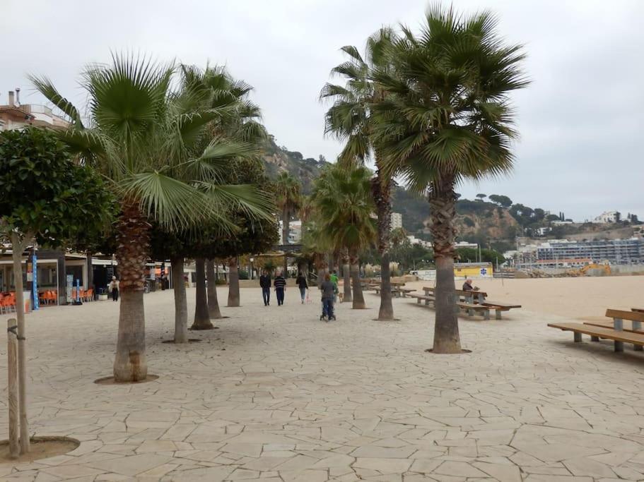 Apartamento Blanes Playa Экстерьер фото