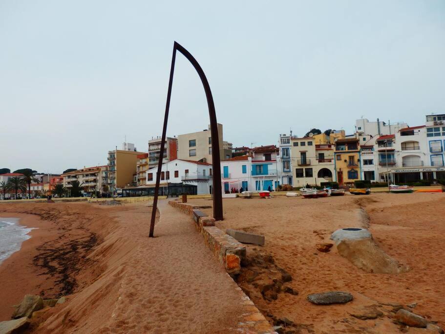 Apartamento Blanes Playa Экстерьер фото